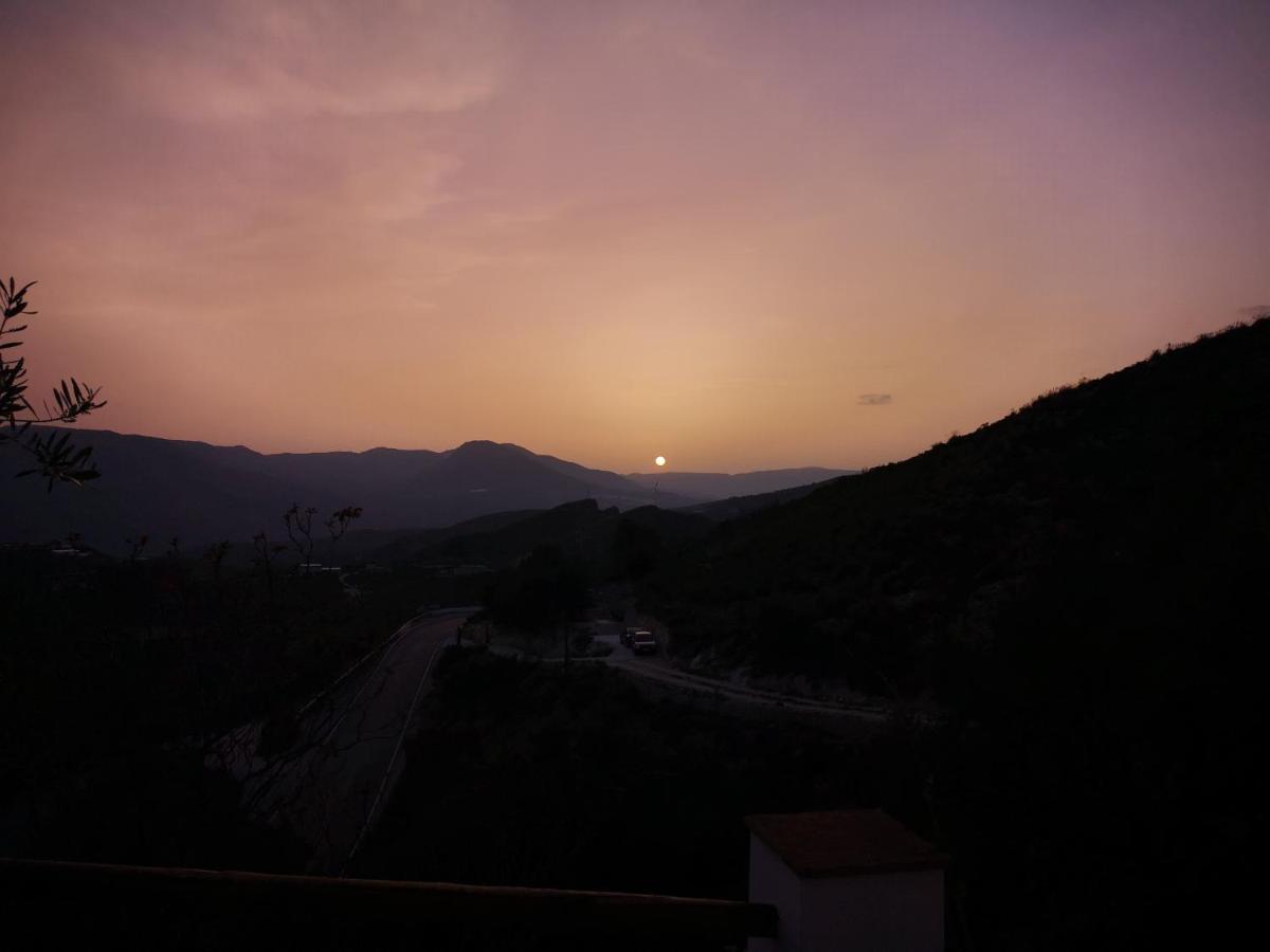 Cortijo Samadhi Konuk evi Lanjarón Dış mekan fotoğraf